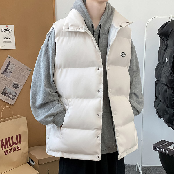 Vesta de barbati model nou cu guler inalt - trei culori