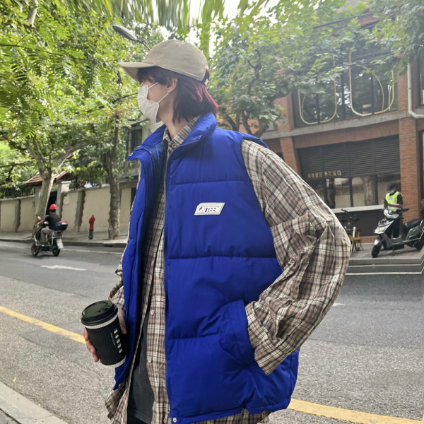 Vesta sport pentru barbati cu fermoar si guler