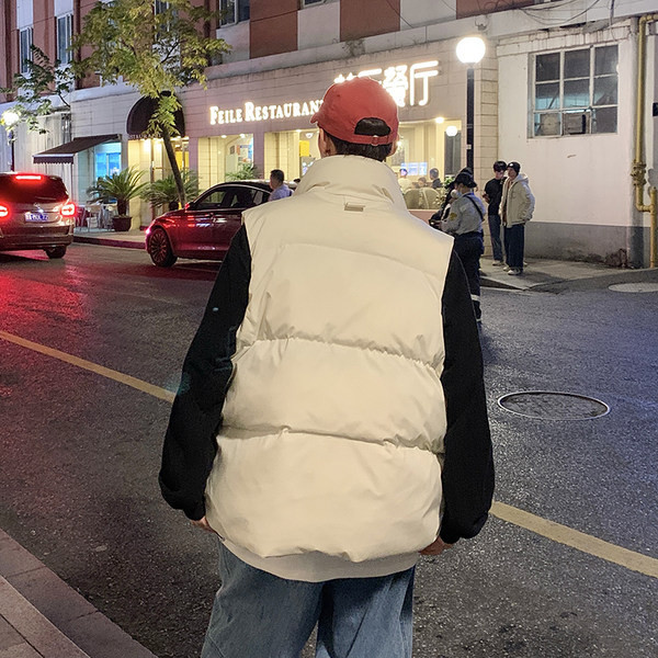 Vesta sport pentru barbati cu guler inalt