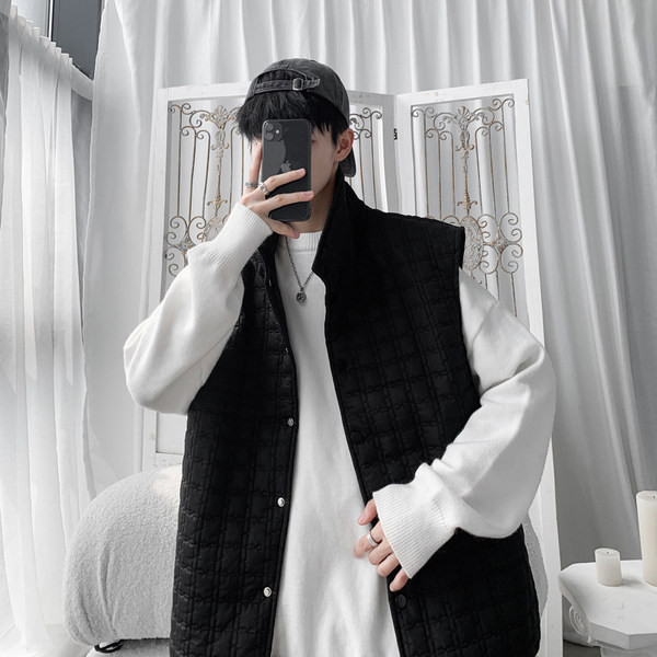 Muški čvrsti prsluk s gumbima