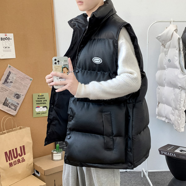 Vesta din piele artificiala pentru barbati model nou cu nasturi