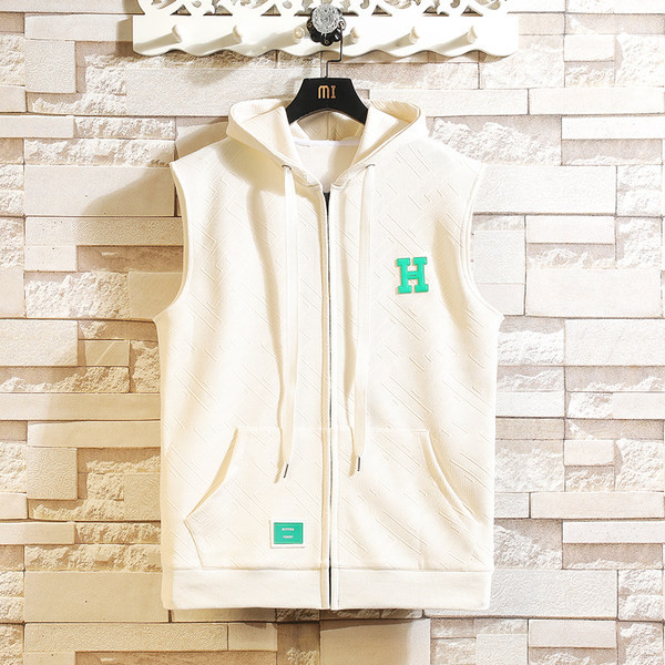 Vesta sportiva pentru barbati cu gluga si buzunare