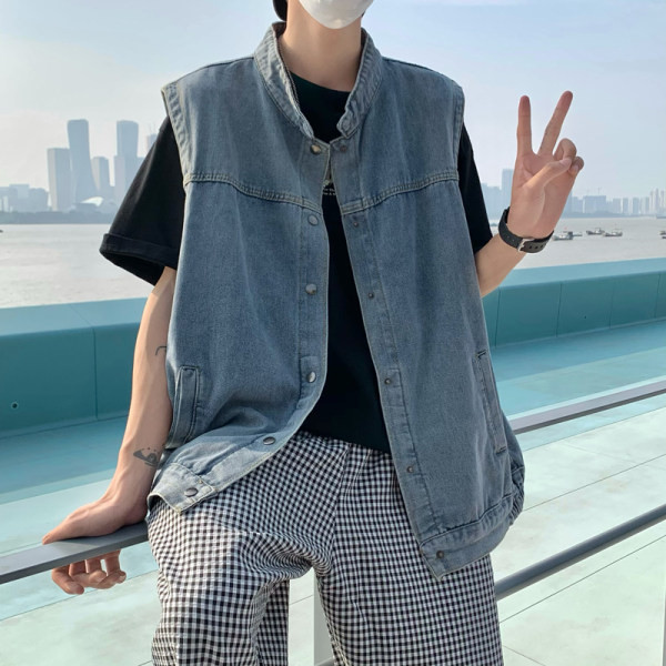 Vesta de denim pentru barbati cu nasturi