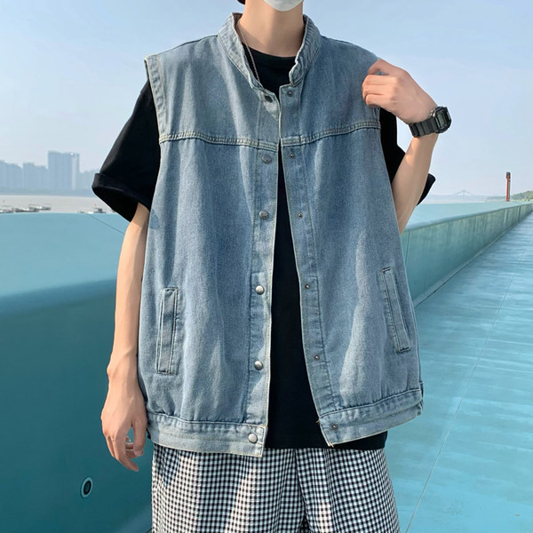 Vesta de denim pentru barbati cu nasturi