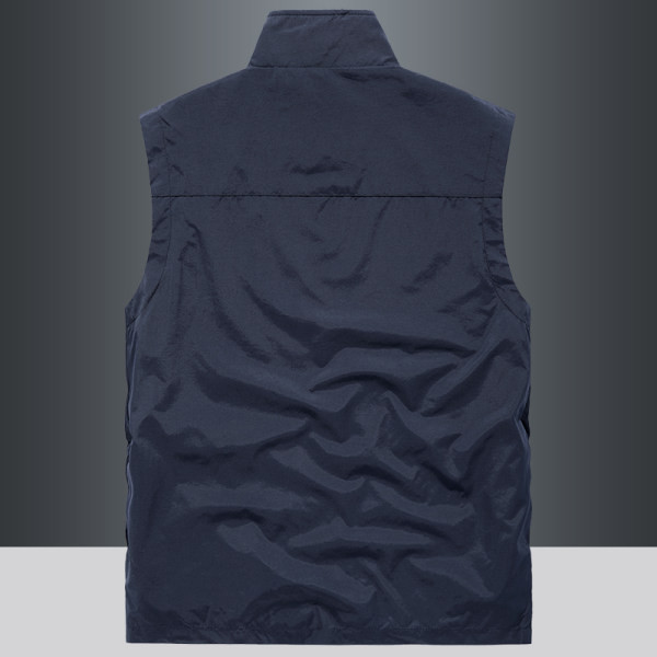 Vyriška liemenė su kišenėmis ir užtrauktuku