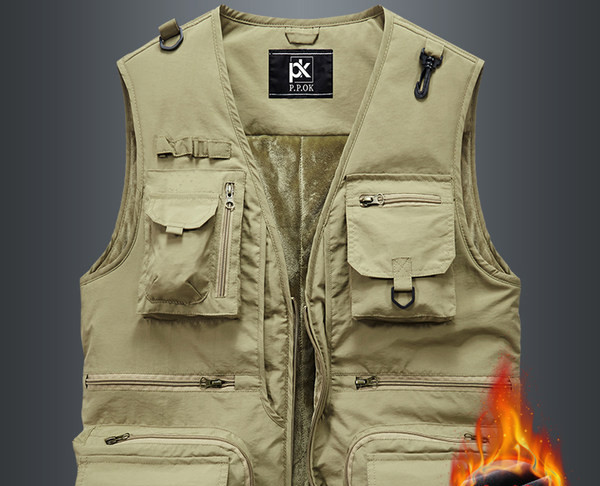 Novi model muškog prsluka s toplim džepom na podstavi i patentnim zatvaračem