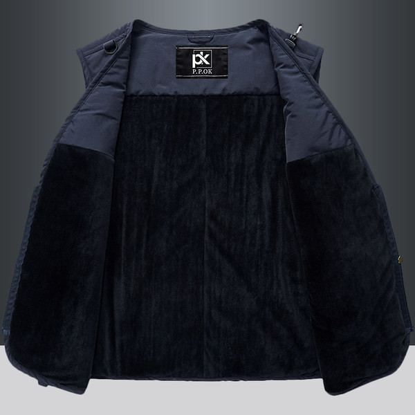 Novi model muškog prsluka s toplim džepom na podstavi i patentnim zatvaračem