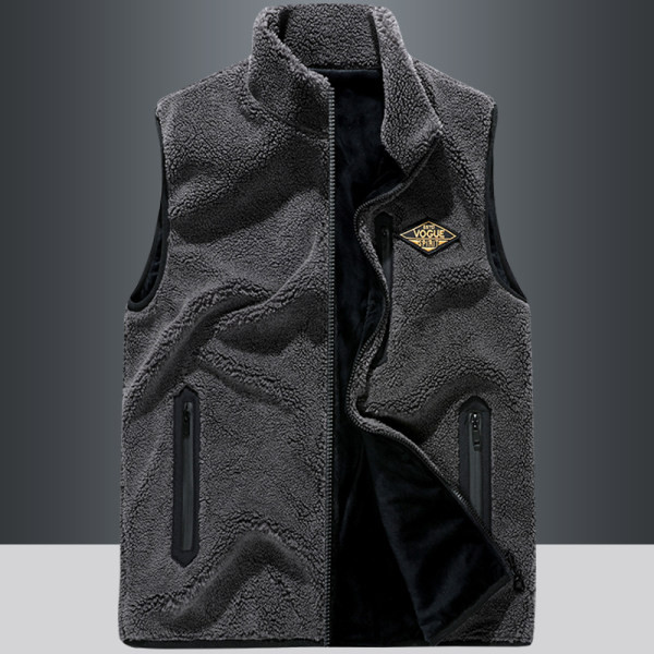 Vesta barbati model nou cu broderie - doua fete