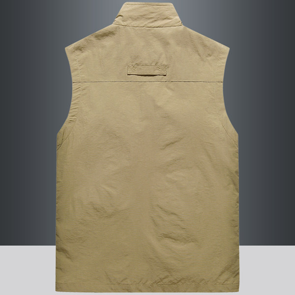 Plataus modelio vyriška liemenė su kišene ir užtrauktuku