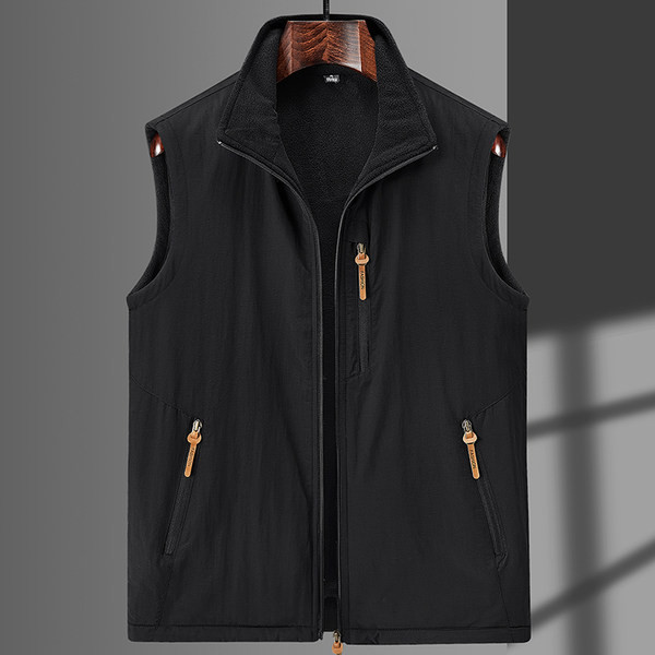 Paprasta vyriška liemenė su kišenėmis