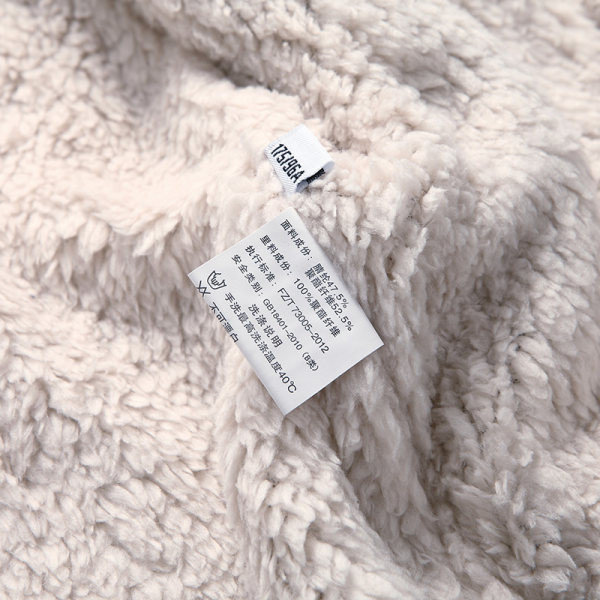 Vesta barbati model nou cu broderie