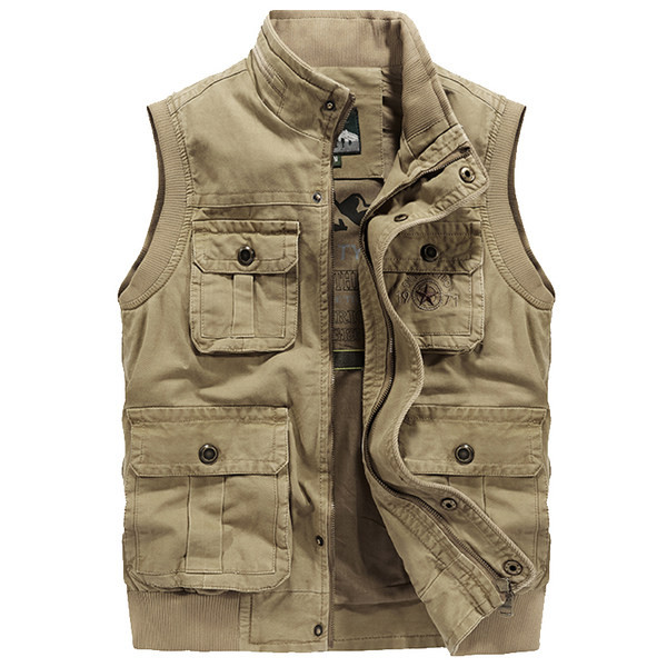 Įprasta vyriška trijų spalvų liemenė su kišene