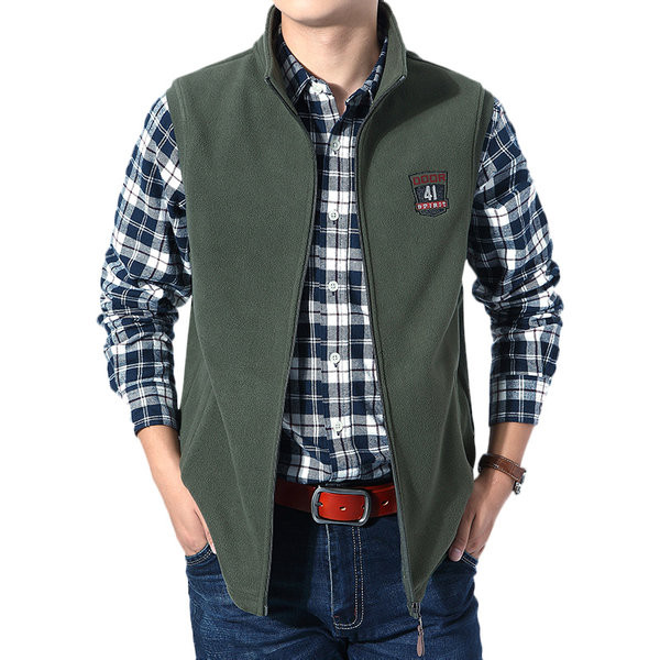 Jesensko-zimski muški prsluk s printom i patentnim zatvaračem