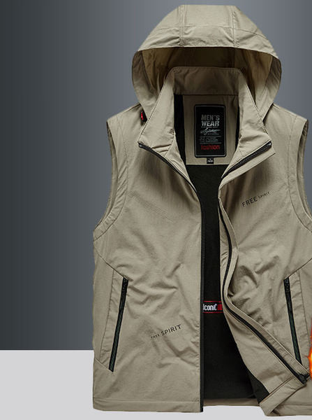 Vyriška dygsniuota liemenė su gobtuvu ir kišene