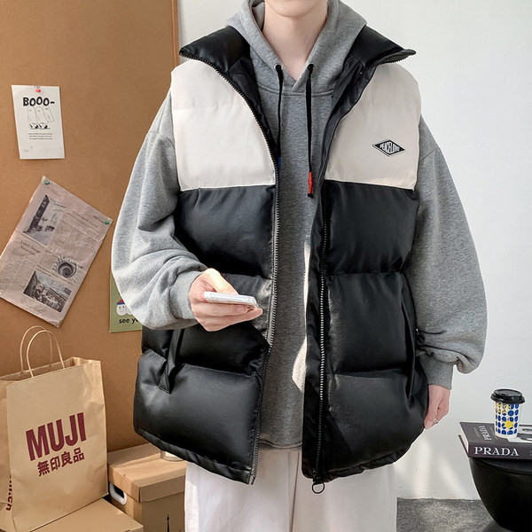 Vestă bărbătească model larg în alb-negru