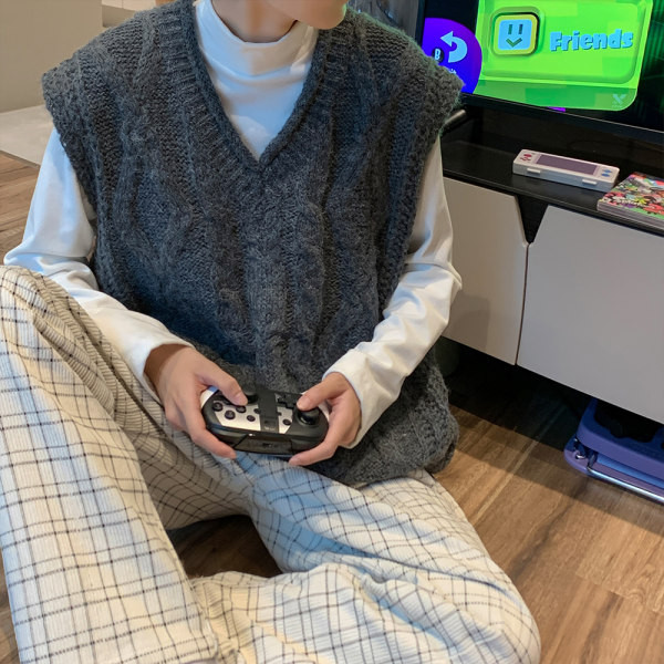 Vestă tricotată pentru bărbați, cu decolteu în V