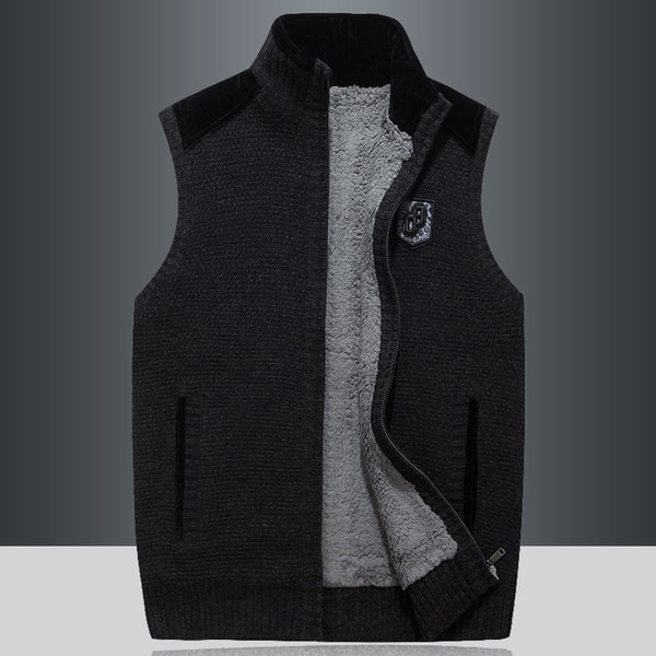 Muški vuneni prsluk s postavom