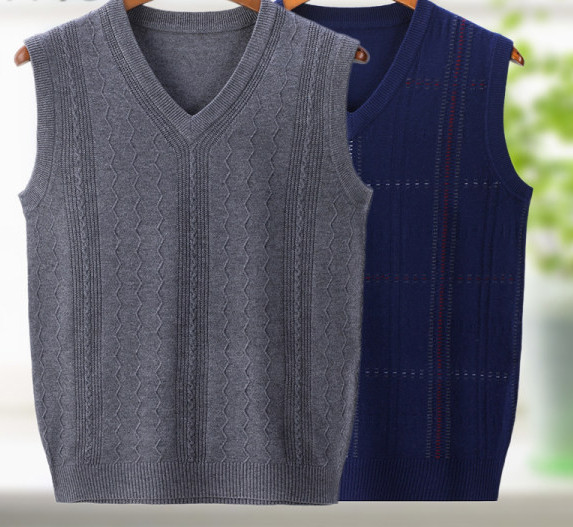Vesta barbati cu decolteu in V in multe culori