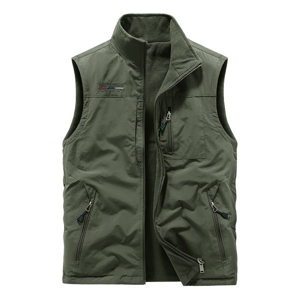 Įvairių spalvų laisvalaikio vyriška liemenė