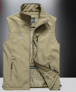 Ανδρικό γιλέκο με πουπουλένια φόδρα και τσέπη