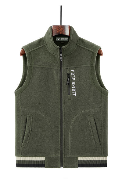 Vestă bărbătească cu inscripție și guler înalt