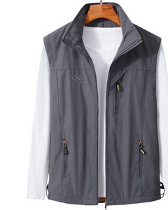 Masszív alkalmi cipzáras mellény