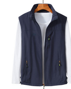 Masszív alkalmi cipzáras mellény