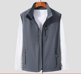 Vestă bărbătească cu buzunare - trei culori