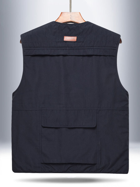 Įprasta vyriška liemenė su pamušalu ir kišene