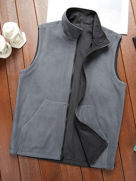 Vestă pentru bărbați cu broderie și căptușeală în puf