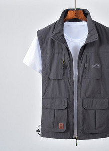 Vyriška laisvalaikio pūkinė liemenė