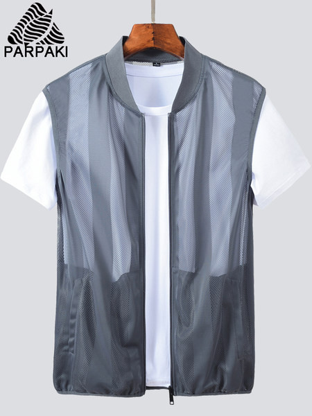 Įprasta vyriška liemenė su užtrauktuku – puikiai tinka vasarai