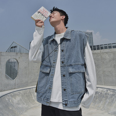 Vyriška džinsinė liemenė su sagomis