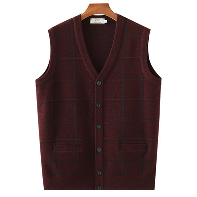 Muški jesenski prsluk s V izrezom i gumbima