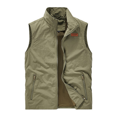 Ανδρικό casual γιλέκο με ψηλό γιακά και λογότυπο