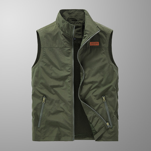 Ανδρικό casual γιλέκο με ψηλό γιακά και λογότυπο