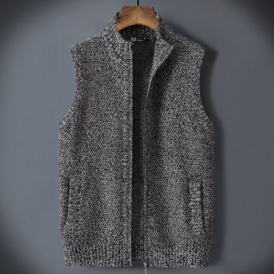 Őszi-téli mellény cipzárral és zsebbel