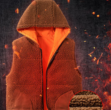 Vyriška pliušinė liemenė su gobtuvu