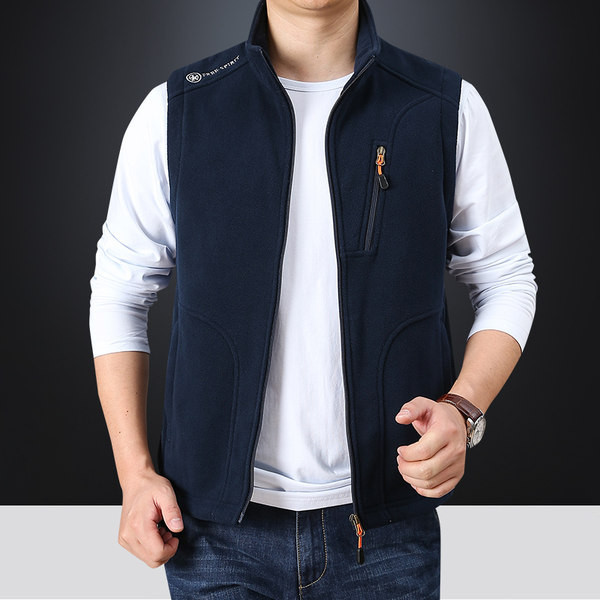 Vesta sport pentru barbati cu buzunare si fermoar