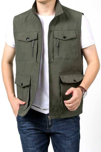 Férfi mellény zsebbel és cipzárral