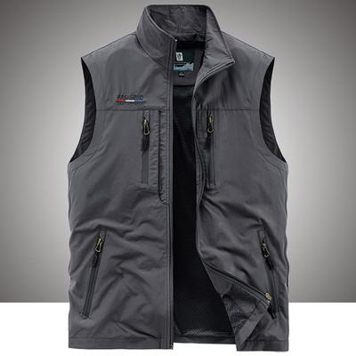 Vesta de pescuit pentru barbati cu guler si buzunar