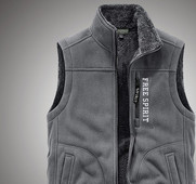 Muški prsluk s natpisom i džepom