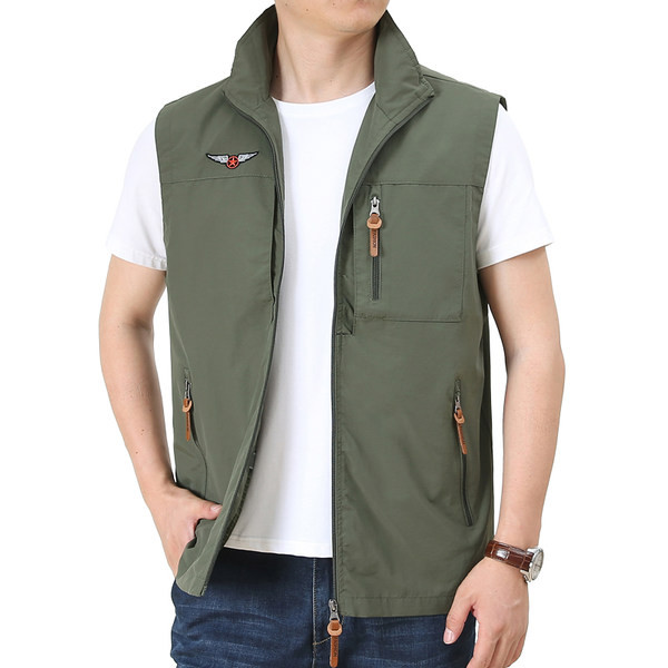 Férfi mellény cipzárral és mintával