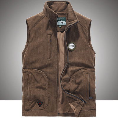 Vesta pentru barbati model nou cu emblema - trei culori