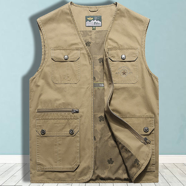 Alkalmi férfi mellény zsebekkel - három színben