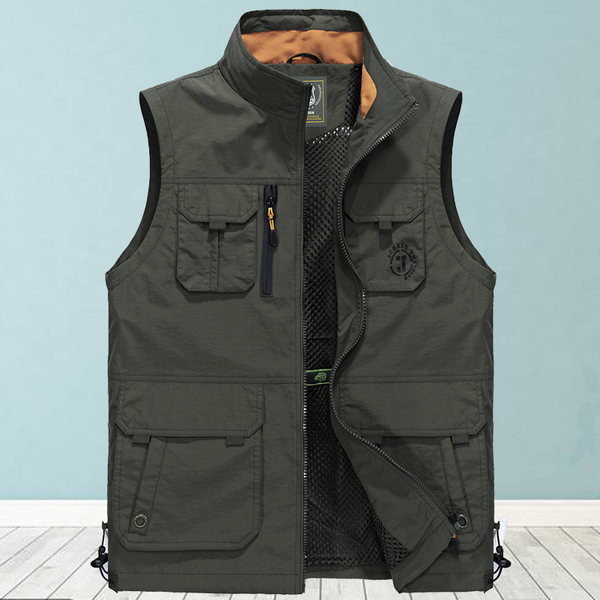 Vesta pentru barbati cu buzunar si fermoar