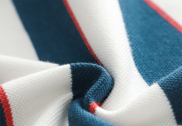 Bluză bărbătească cu mânecă lungă în dungi