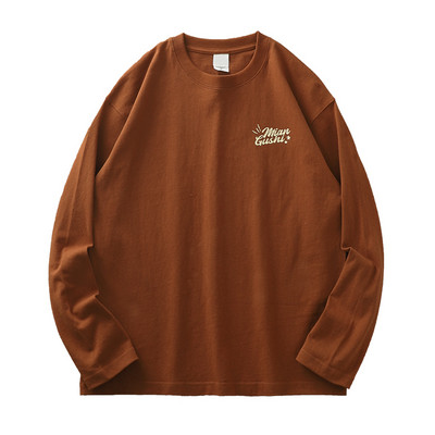 Vyriška palaidinė ilgomis rankovėmis ir kasdieniam gyvenimui tinkančiu raštu