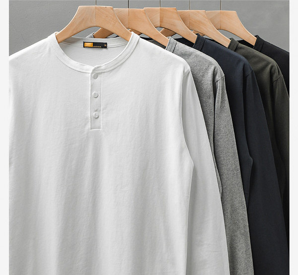 Tricou pentru bărbați cu mâneci lungi și nasturi