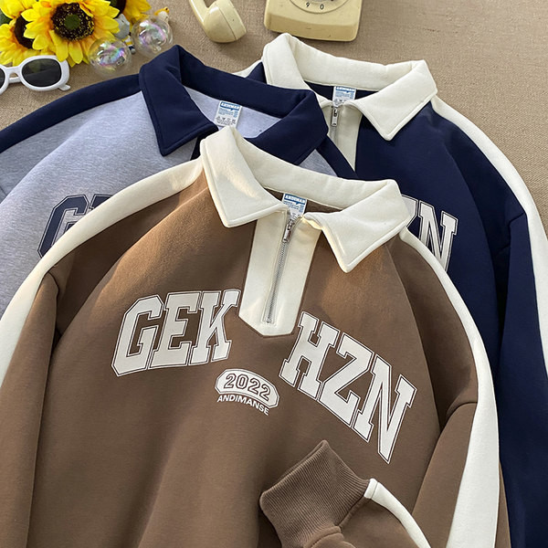 Férfi blúz cipzárral és felirattal